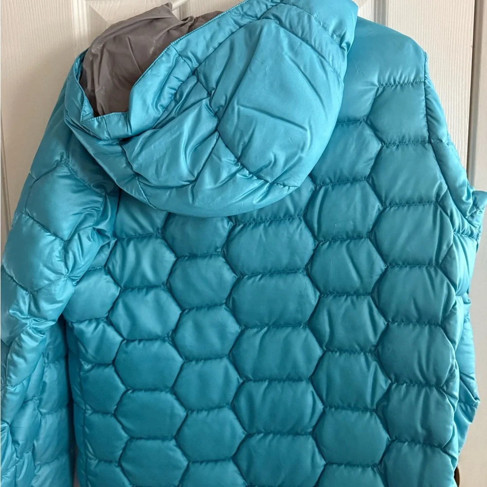 Marmot Puffer Jacket - Picture 2 of 3